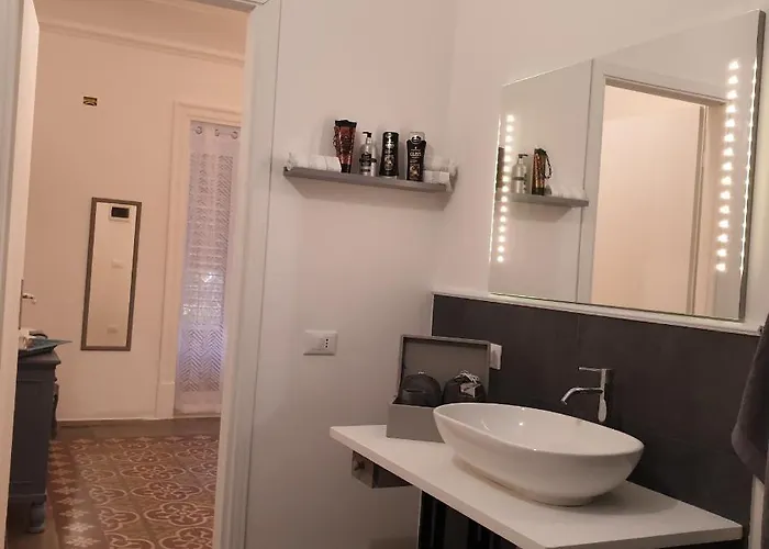 Opera Prima 28 Penzion Palermo