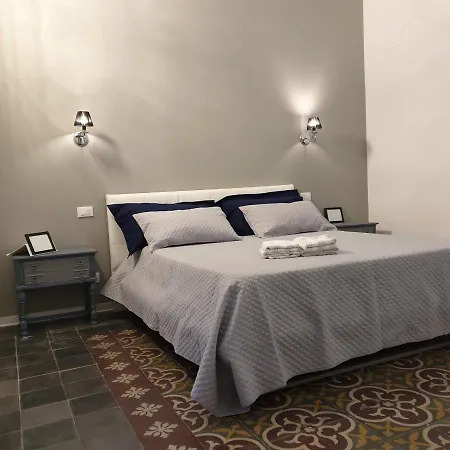 Opera Prima 28 4* Palermo