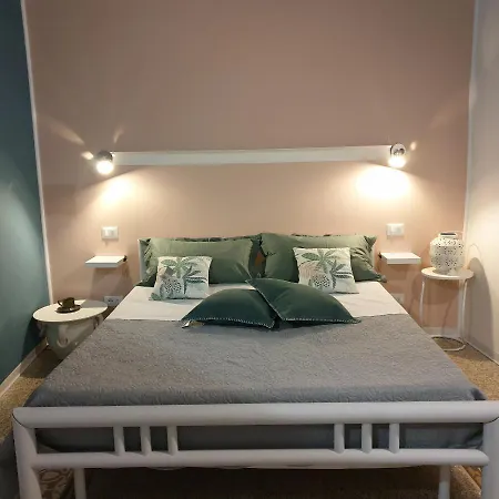 Opera Prima 28 Guest house