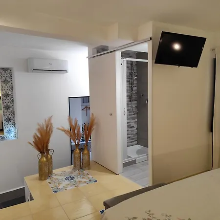 Opera Prima 28 4* Palerme