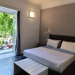 Opera Prima 28 Guest house