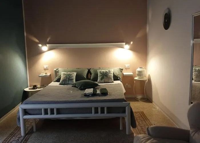 Opera Prima 28 בית הארחה