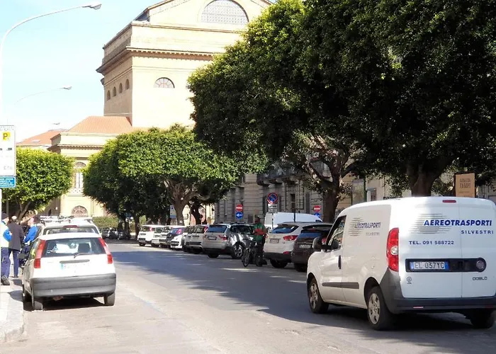 Opera Prima 28 בית הארחה